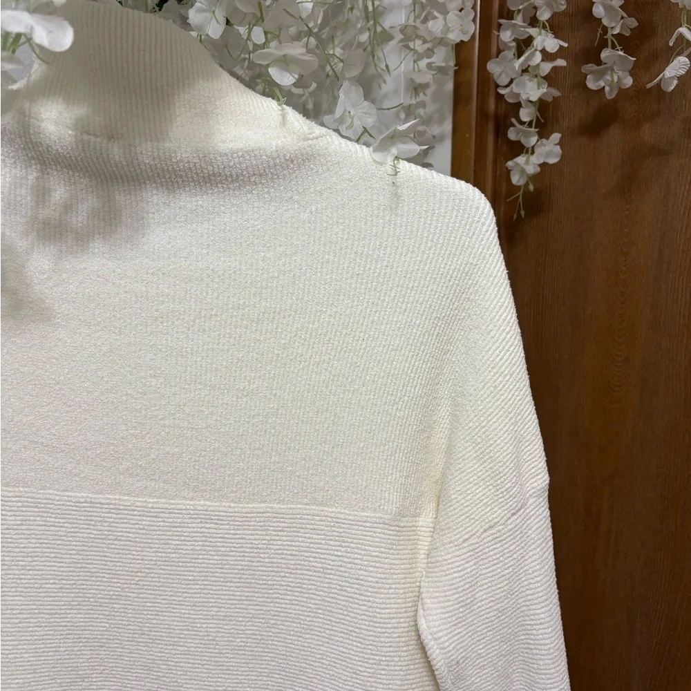 Free People Ivory Ottoman Slouchy Tunic Sweater